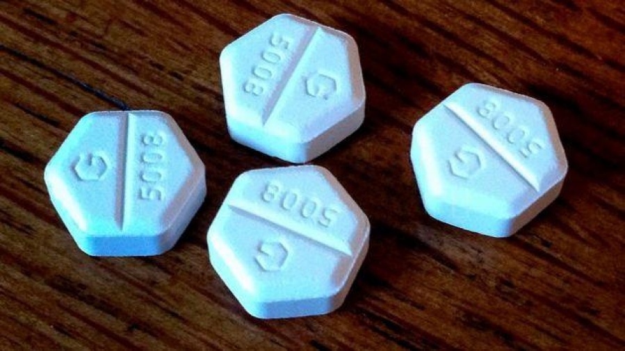 Suspenden la venta de pastillas en farmacias