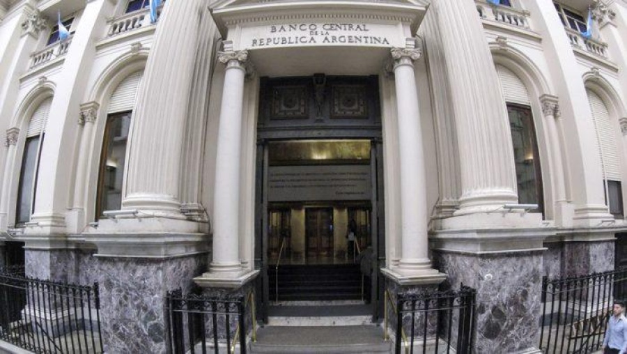 En noviembre subieron los depósitos privados en pesos