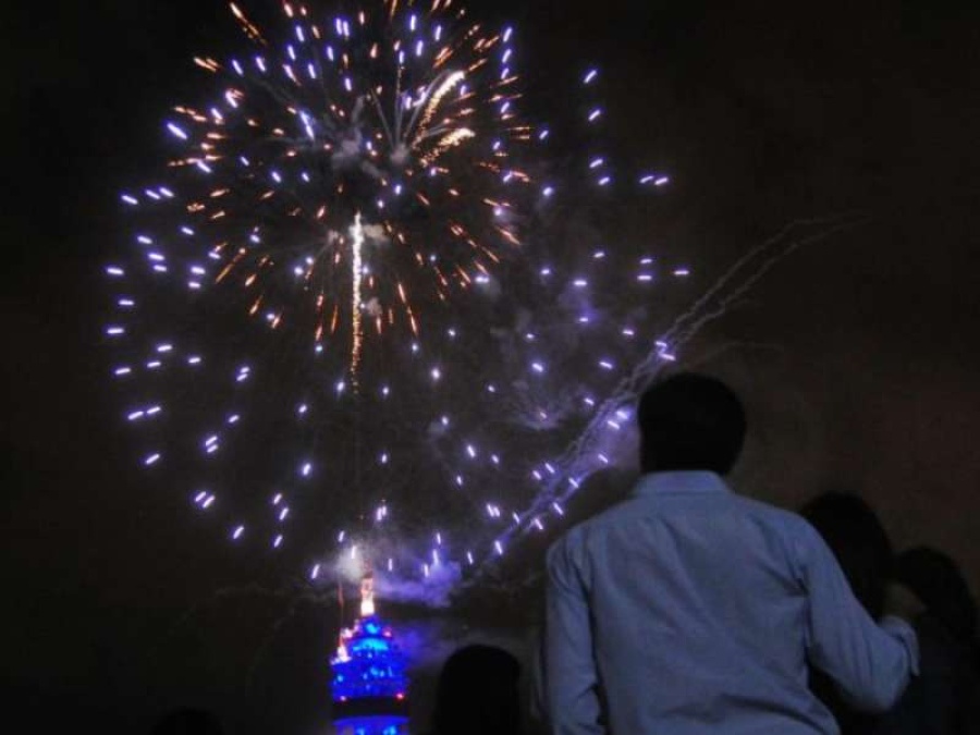 El presidente de la Nación firmará en las próximas horas un decreto que prohibirá el uso de pirotecnia sonora en todos los eventos públicos oficiales