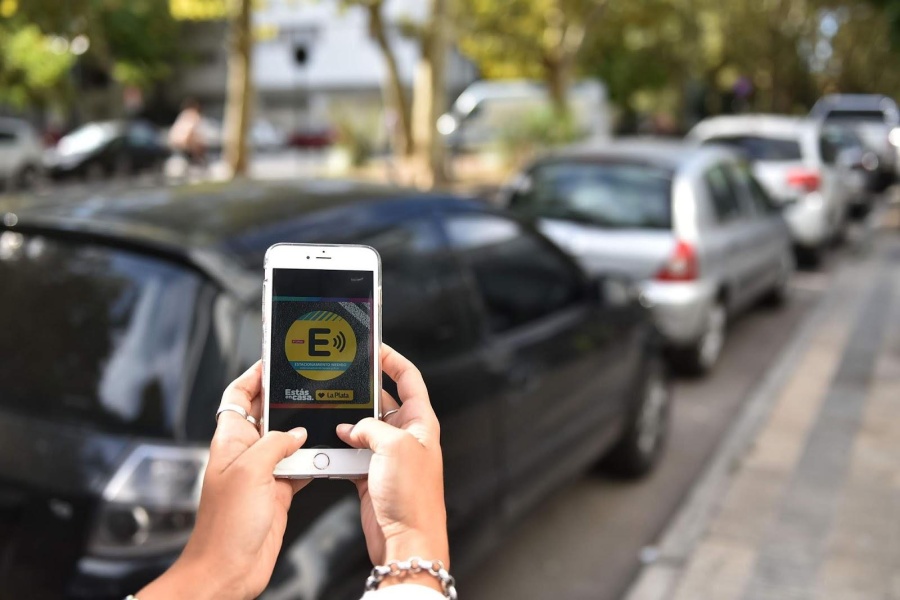 Ya rige hasta el 31 de enero el horario reducido del estacionamiento medido en La Plata