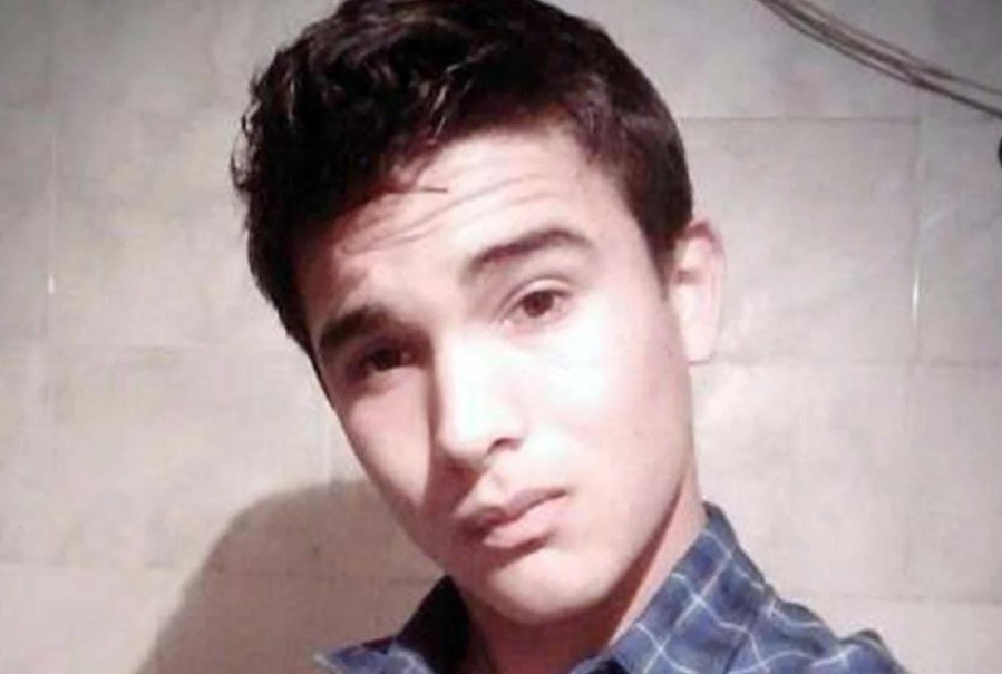 Masacre de Melchor Romero: la tía del prófugo dijo que ”es un chico aplicado” y que seguramente lo secuestraron