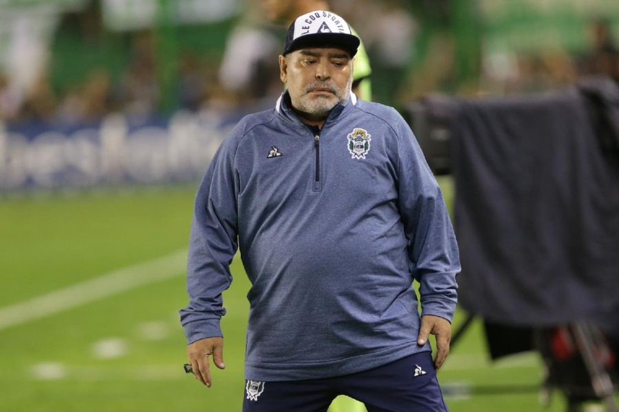 Maradona no se presentó al entrenamiento y Sebastián Méndez sigue al mando