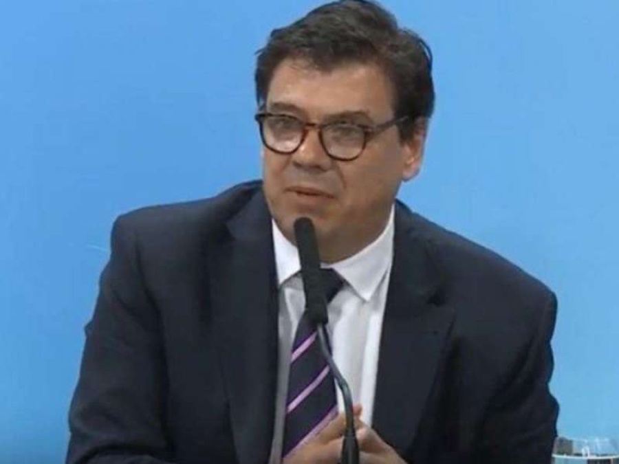 El Gobierno acordó con los gremios y mañana se firmará el aumento de $4.000 para estatales