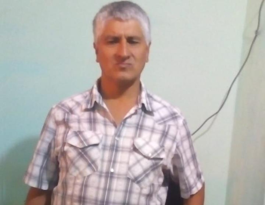 El drama de un vecino de Ensenada: le robaron en La Plata y tuvo que cuidar coches para comer y volver