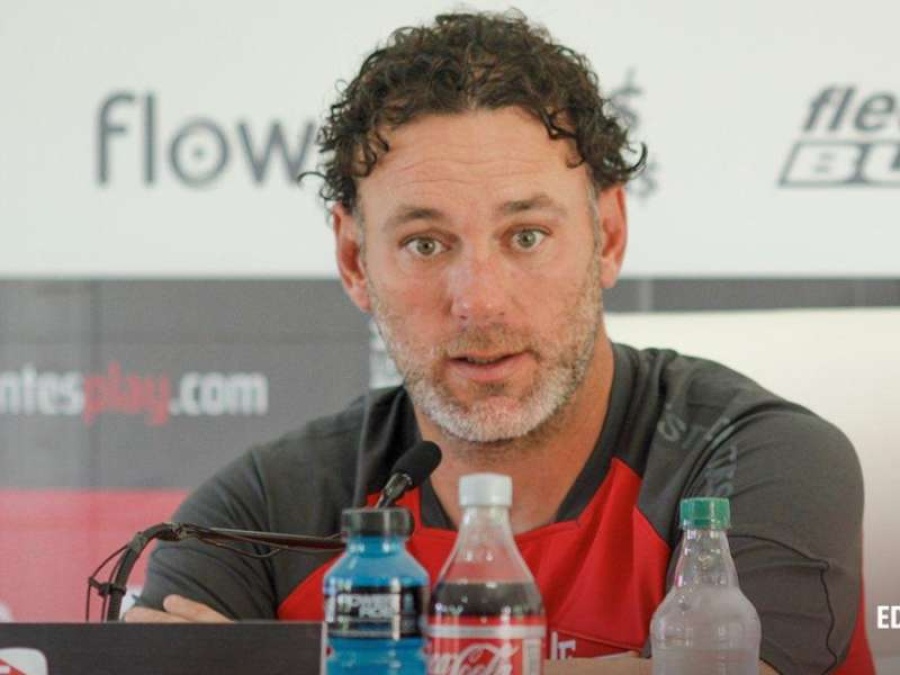 Marcos Rojo, descartado para enfrentar a Newell’s