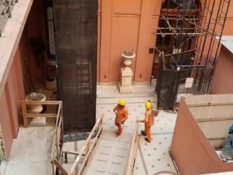 Oscar Parrilli denunció a Mauricio Macri por demoler una escalera de mármol en Casa Rosada