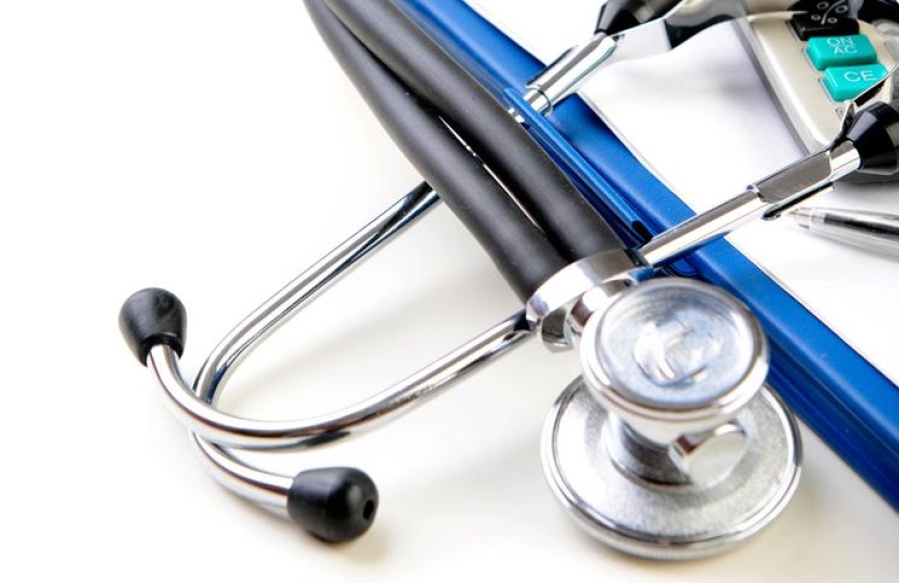 La ANMAT prohibió el uso y la venta de varios productos médicos