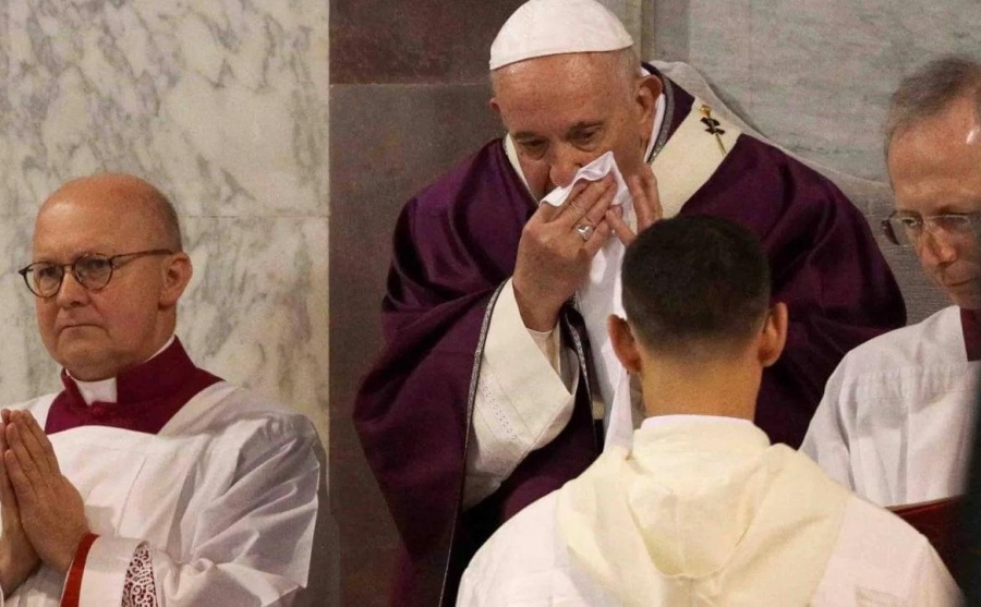 Coronavirus: El Papa Francisco suspendió actividades por síntomas de resfrío