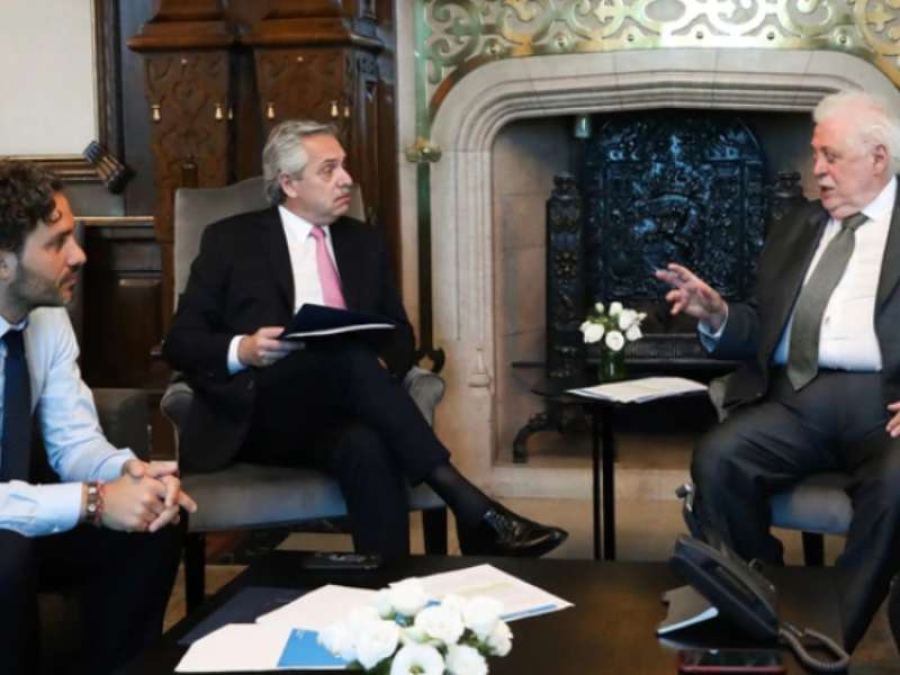 Alberto Fernández se reúne con varios ministros en Casa Rosada para coordinar nuevas medidas de prevención ante el coronavirus