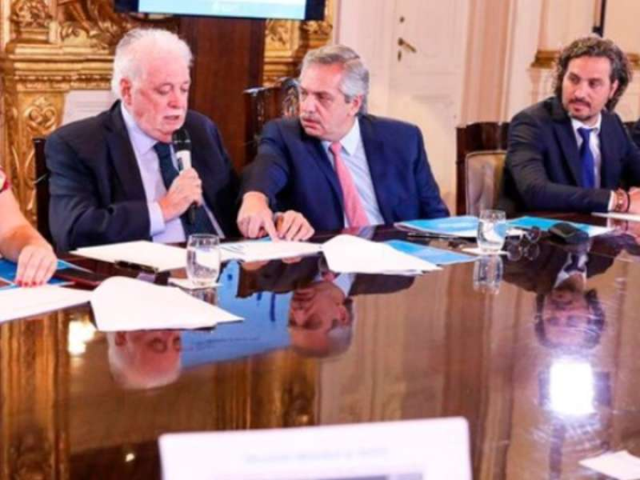 Alberto Fernández se reunió con varios ministros en Casa Rosada para coordinar nuevas medidas de prevención ante el coronavirus
