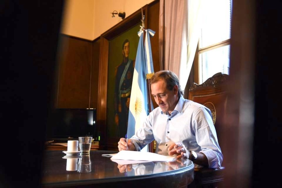 Garro suspendió los espectáculos públicos oficiales posteriores al 16 de marzo