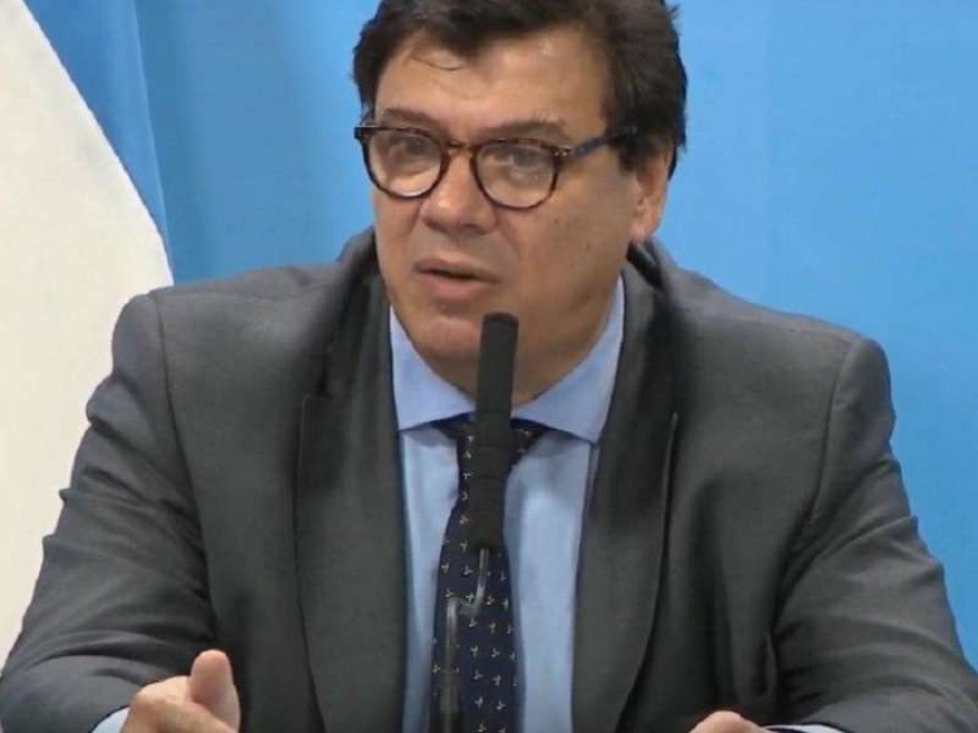 Coronavirus: otorgan licencia para padres con hijos a cargo y a mayores de 60 