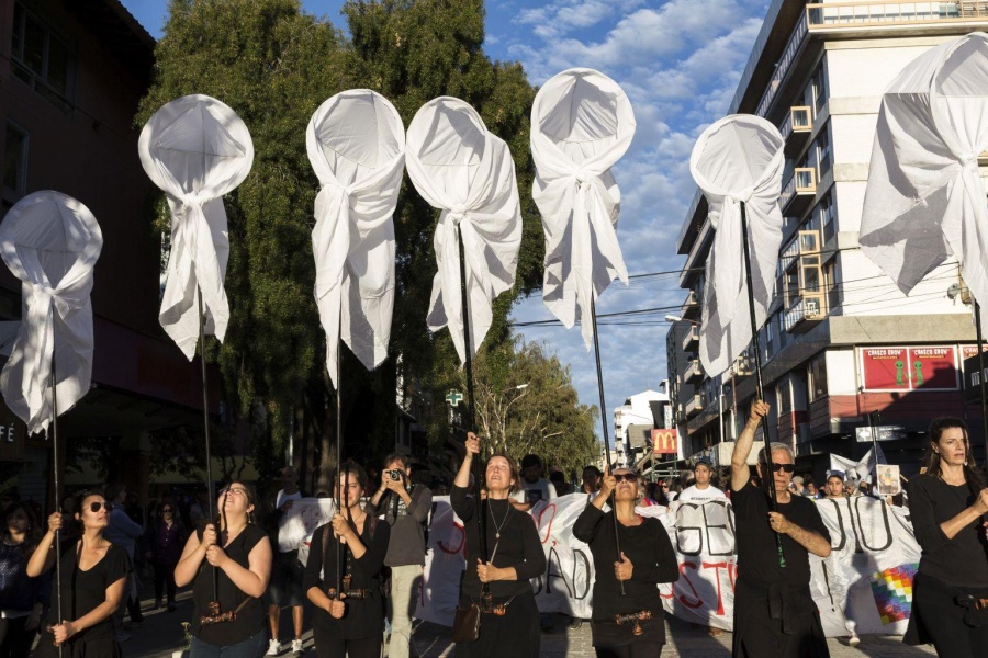 Por el coronavirus, habrá un ”pañuelazo blanco” virtual para recordar el 24 de Marzo