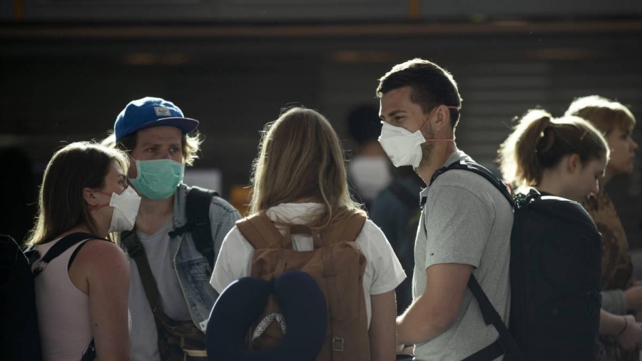 Coronavirus en Argentina: Cinco provincias impusieron el uso obligatorio de ”tapabocas”
