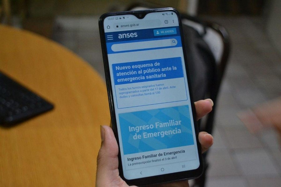 Comenzará a pagarse el ingreso de 10.000 pesos para las personas con CBU