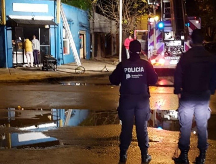 Falló el grupo electrógeno y casi se incendia una pollajería de Berisso