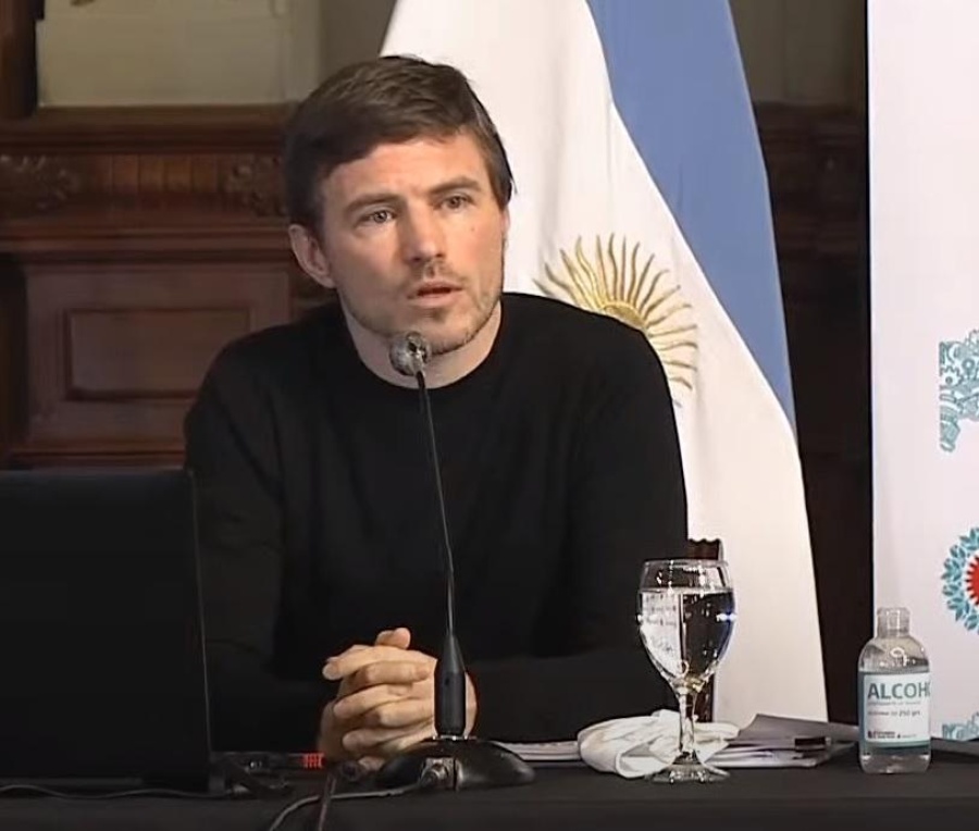 Costa detalló las últimas medidas para ayudar a comercios, fábricas y productores rurales