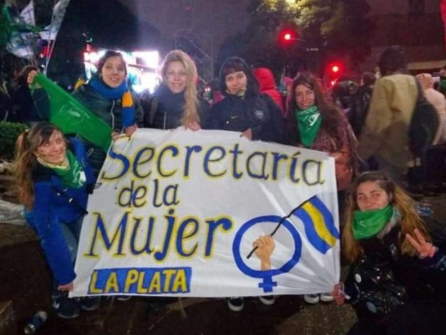 Feminismo Xeneize: ”Somos un montón de bosteras que acompañamos a Daniela”