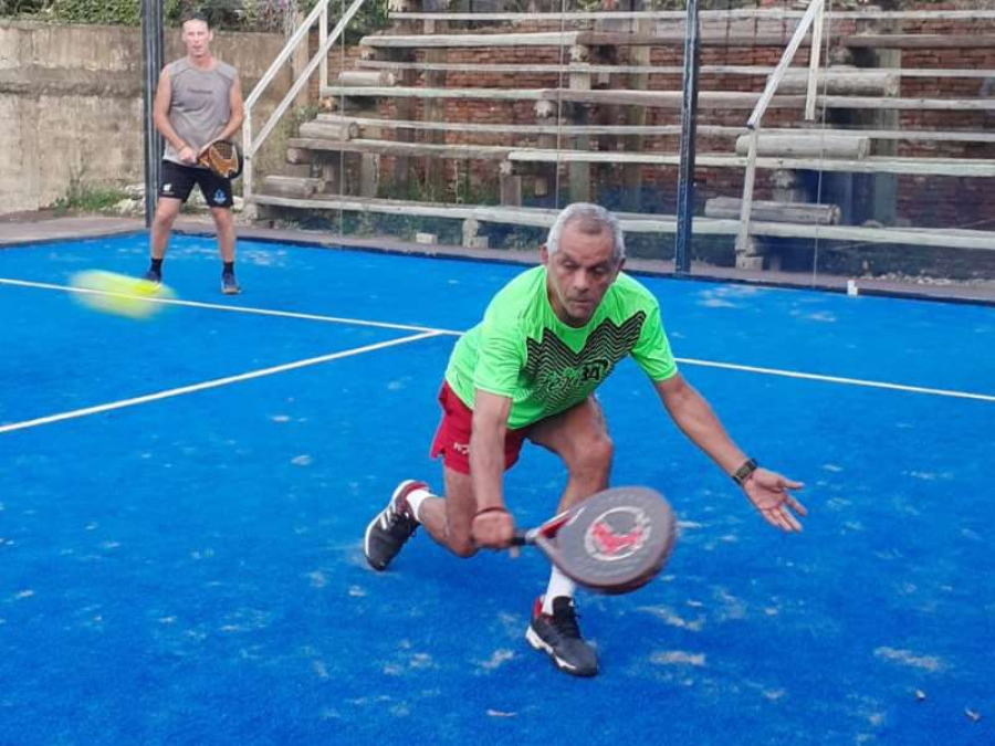 En La Plata piden a gritos por la vuelta del pádel: por qué debería regresar la actividad en plena pandemia