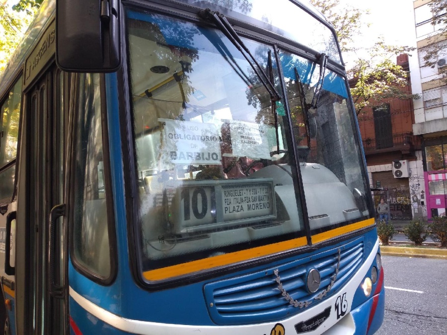 El gobierno analiza un ”esquema laboral escalonado” para evitar el colapso del transporte público