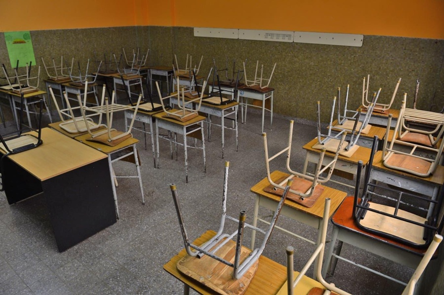 No cobraron 1500 docentes del programa ”Secundarios con Oficios” y quedaron en el limbo