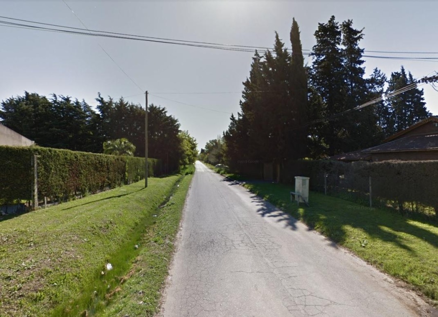 Pesadilla en City Bell: Golpearon a una familia y se llevaron $50.000 y dos autos