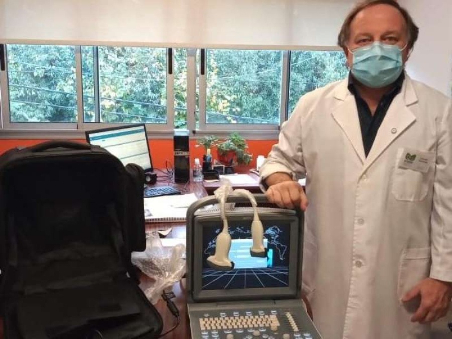 El hospital San Martín de La Plata recibió uno de los 17 ecógrafos que entregó la Provincia