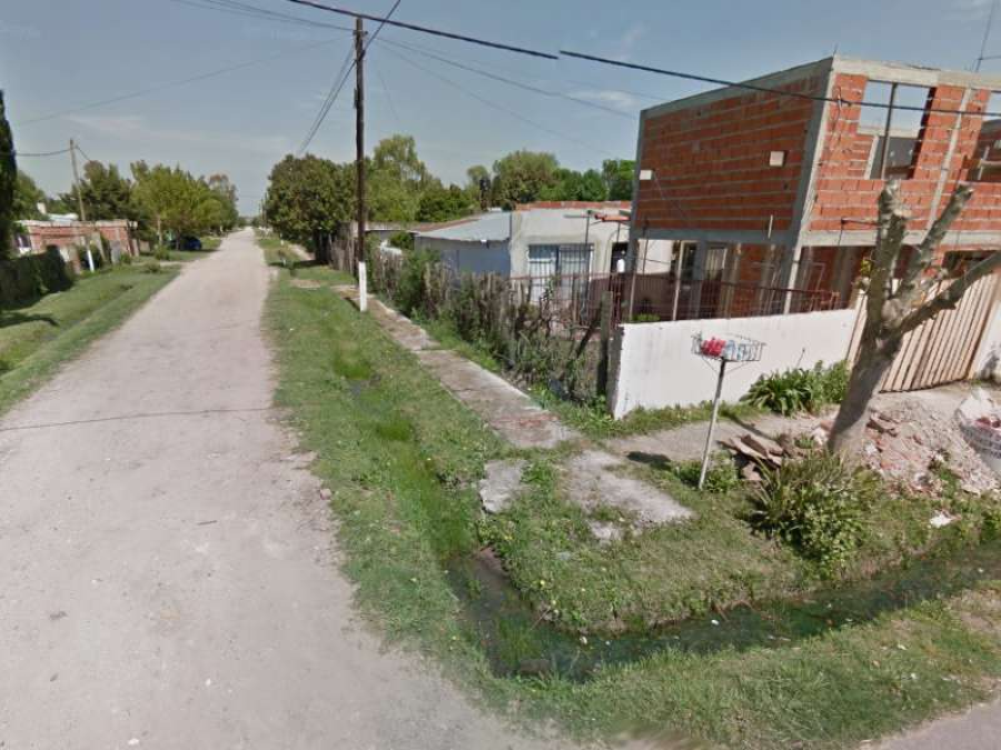 Los vecinos de Arturo Seguí están hartos por la falta de agua