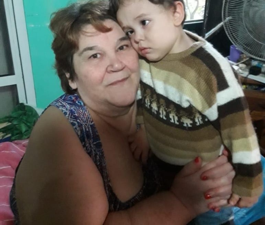 Gravísimo: Una joven de Berisso tuvo que desmentir que su abuela haya muerto por Coronavirus