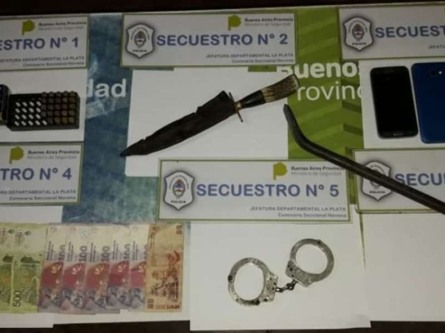 Tres personas detenidas luego de un operativo vehicular en el centro de la ciudad