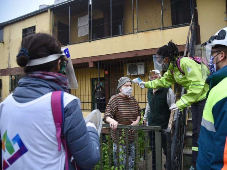Con grandes operativos el municipio platense avanza en la búsqueda activa de casos sospechosos de COVID-19