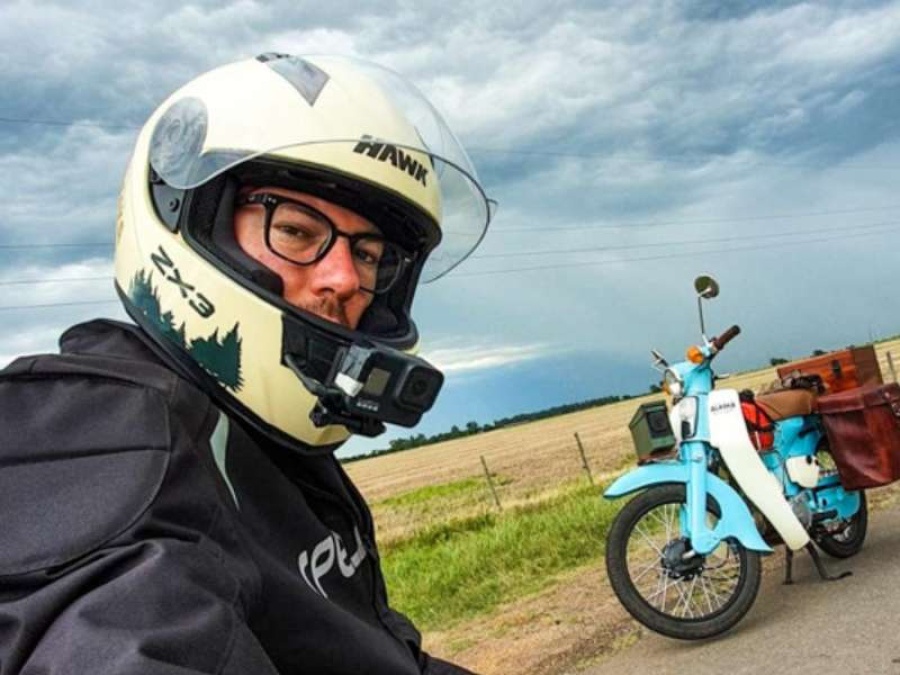 Un youtuber se filmó incumpliendo la cuarentena y lo denunciaron