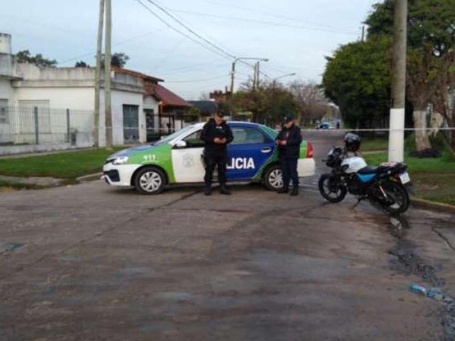 Delincuentes se metieron en una casa de Tolosa, vestidos de policías