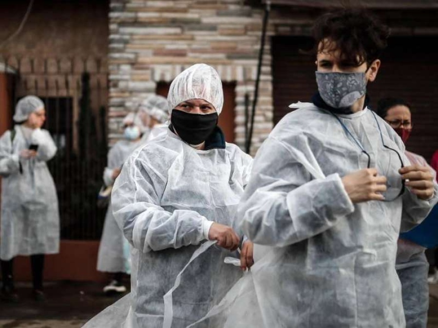 Se registraron más de 1.600 casos de coronavirus y 14 muertes en la Argentina 