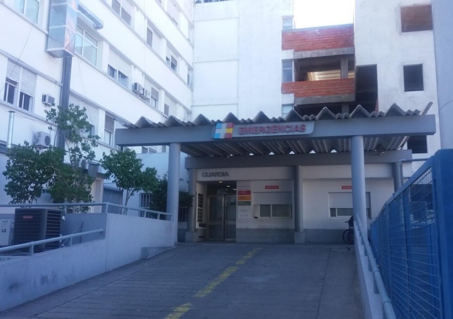 Hospital platense está desbordado y todavía no le pagaron el aguinaldo a los trabajadores