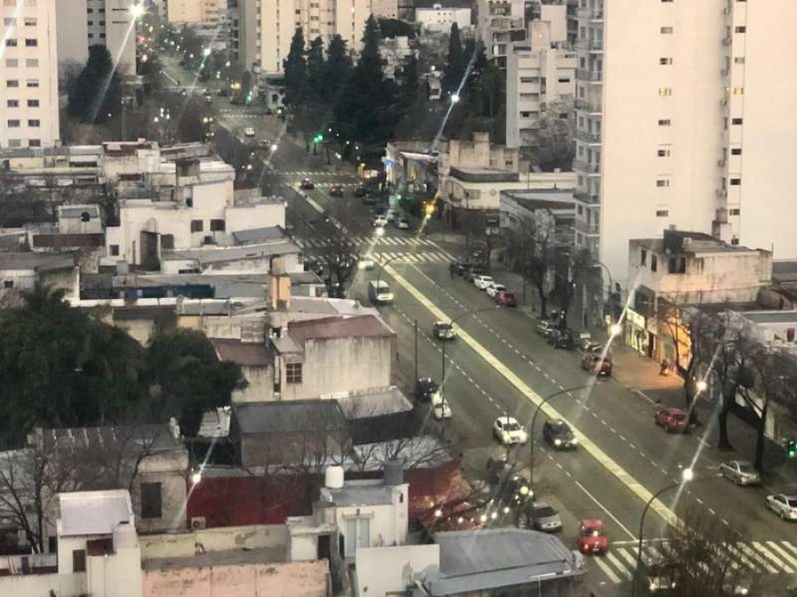 Si la cuarentena de La Plata sigue indomable, podría extender su ”Fase 1”: mucha preocupación en la política