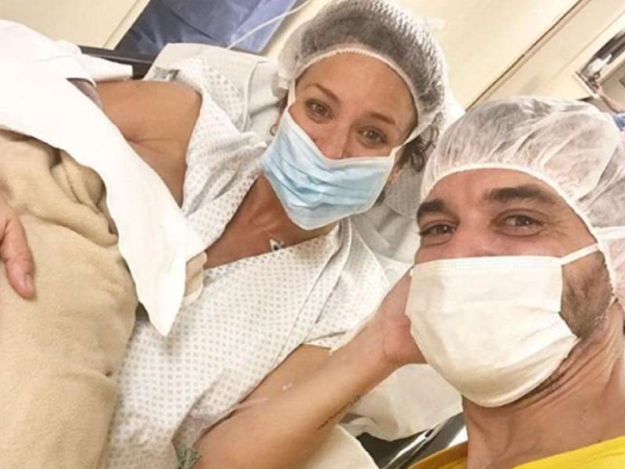 Se agrandó la familia: nació Filipa, la hija de Paula Chaves y Pedro Alfonso 