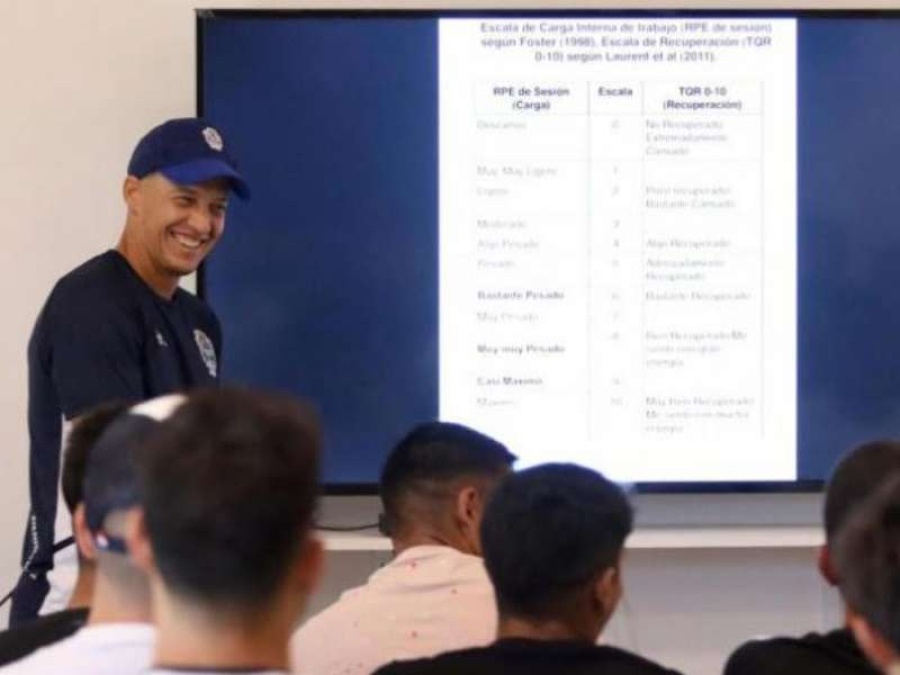 En Gimnasia están preocupados por la escasa preparación física que tendrá el plantel