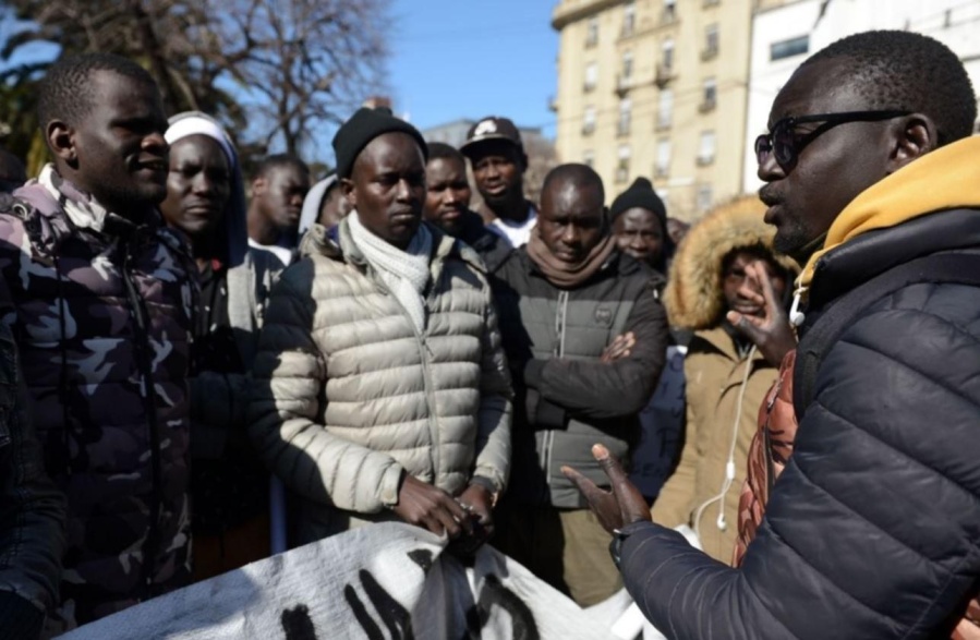Los senegaleses de La Plata serán ayudados con un sorteo muy especial