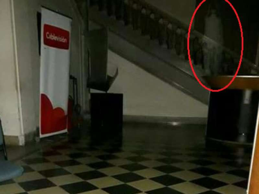 El fantasma de una nena aterra a los trabajadores del Pasaje Dardo Rocha