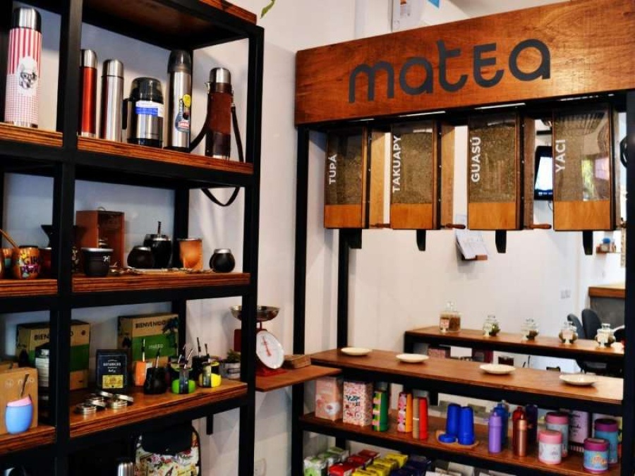 Cómo sobrevive en plena pandemia el único bar de mate platense, pionero en Latinoamérica 