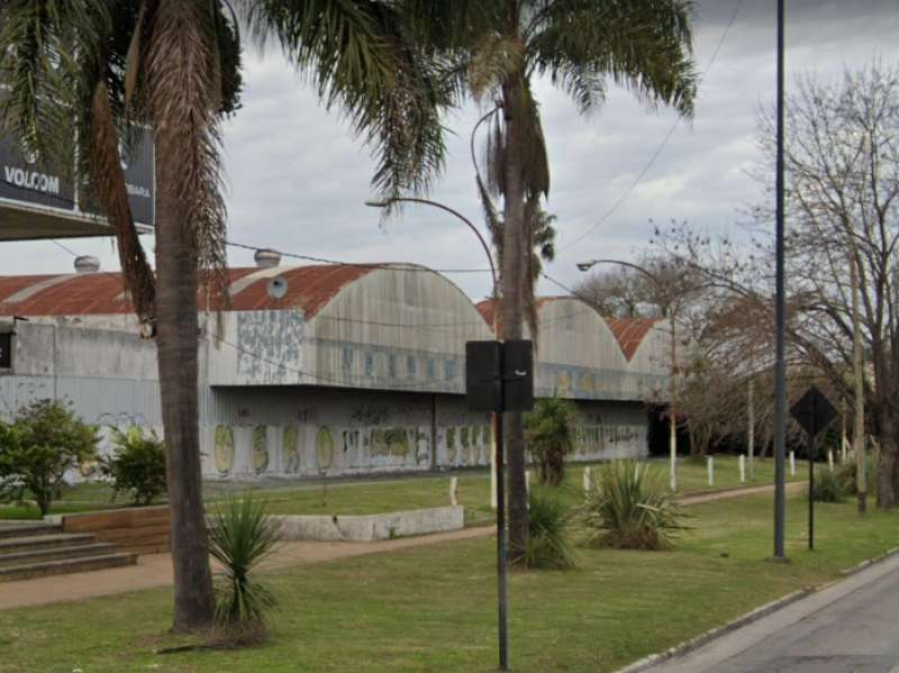 Robaron en un local de ropa deportiva de Gonnet