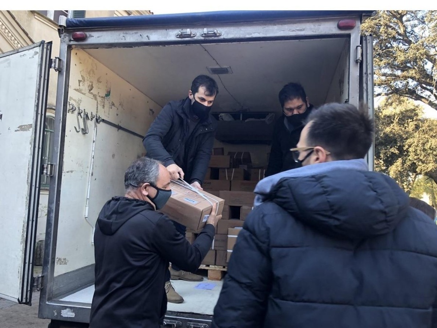 Donaron 1.500 kilos de pescado para los comedores y ollas populares de La Plata