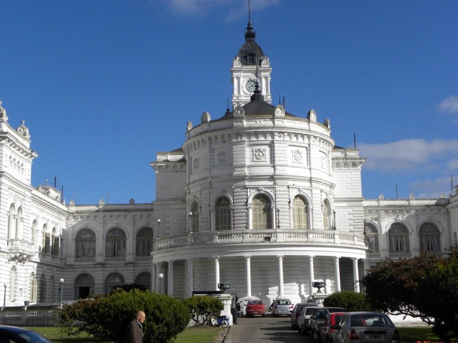 La Plata recibirá otros $87.000.000 de Provincia para hacer frente al Coronavirus