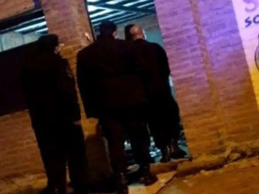 Donó 100 mil pesos luego de organizar una fiesta clandestina para 300 personas en Santa Fe