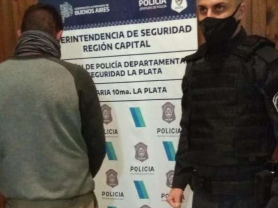 Un hombre en City Bell violó una orden de restricción a pesar de tener una tobillera