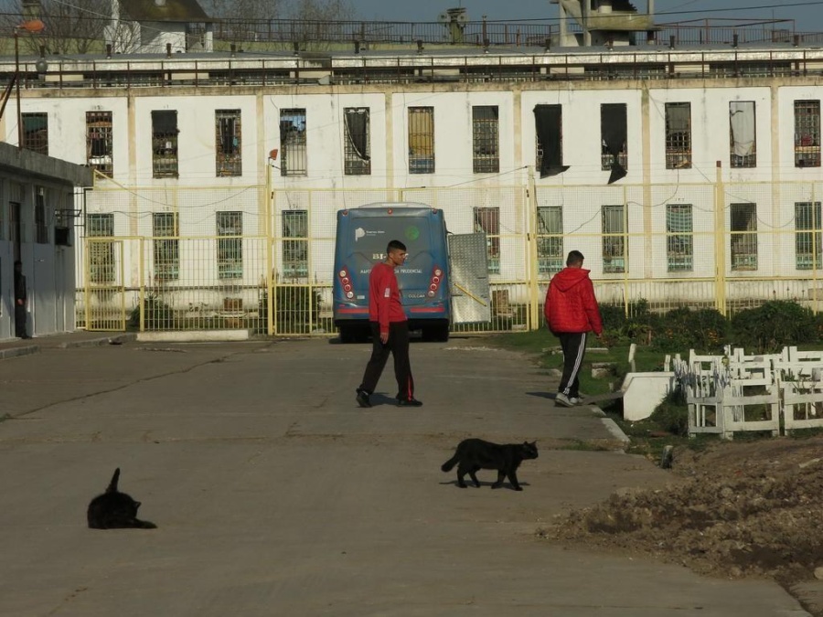 Falleció en La Plata un preso que tenía Coronavirus luego de un extraño incendio