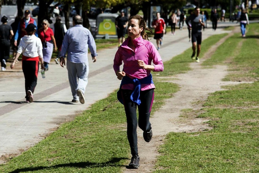 Tenis ”sí”, Golf ”sí”, Runners ”no”: lo que se podrá hacer en La Plata desde el 24 de agosto