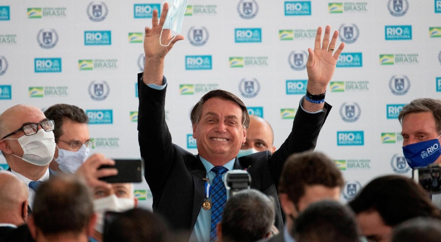 Bolsonaro sacado con un periodista: ”Qué ganas de reventarte la boca a golpes”