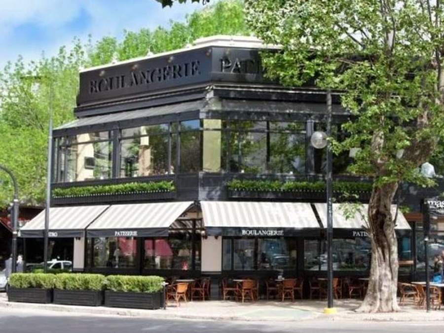 A pesar de la denuncia de los gastronómicos, el restaurante Masse sigue abierto, sin autorización y la Municipalidad de La Plata no lo clausura